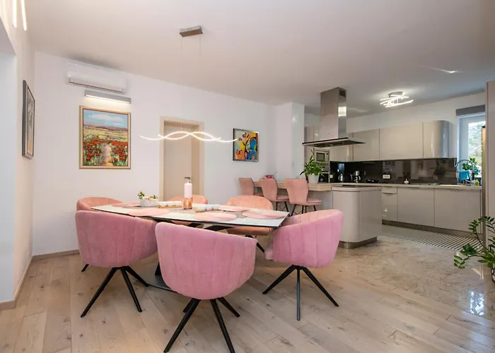 Lägenhet Mihaela-1 By Interhome