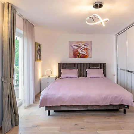 Mihaela-1 By Interhome Apartmán