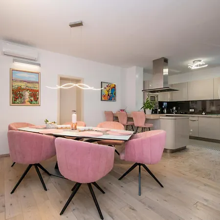 Appartement Mihaela-1 By Interhome