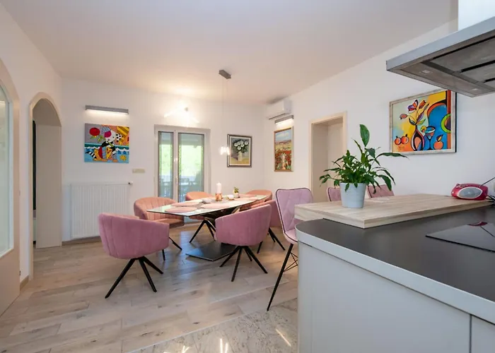 Apartament Mihaela-1 By Interhome